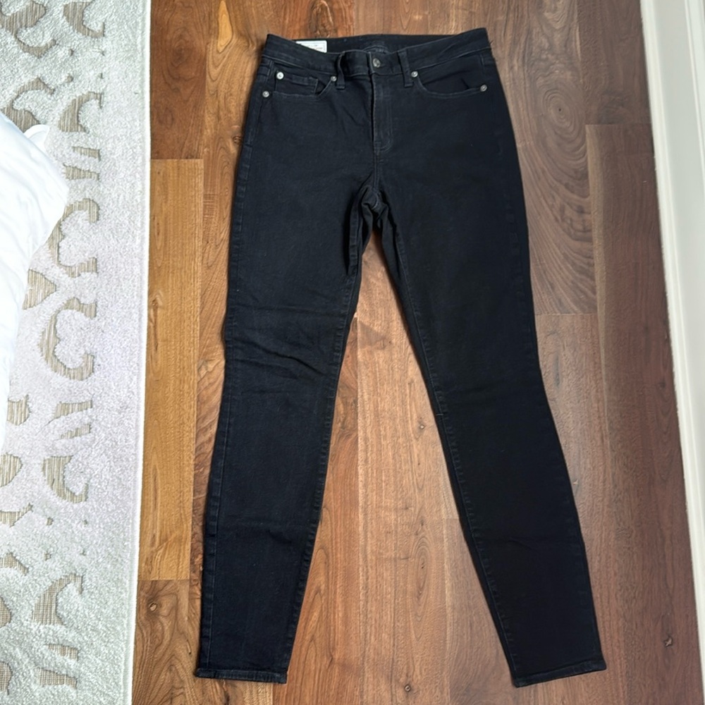 GAP Curvy True Skinny Mid Rise in 30 / 10 tall